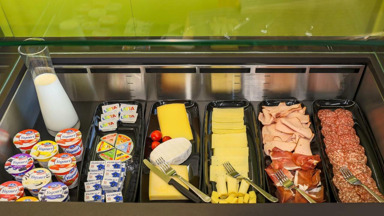 Self Check-In Hotel Von Rotz Wil Eksteriør billede